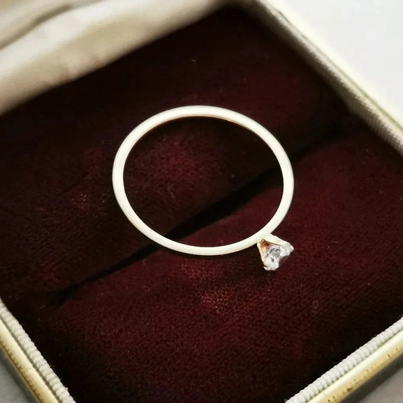 Solitaire  ring - Picture 4 of 4